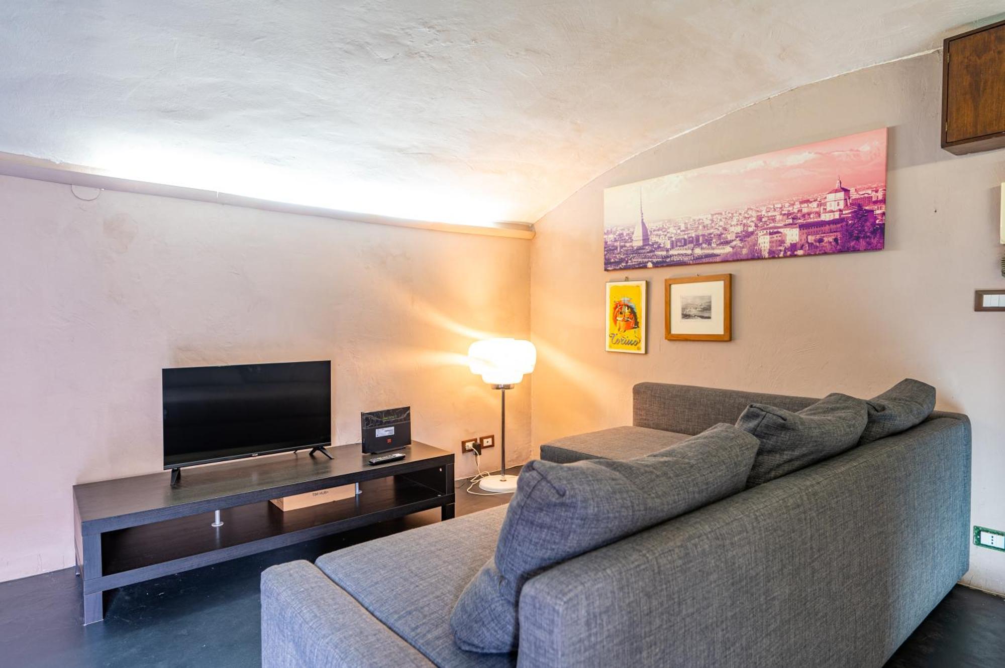 Loft Verga, Cuore E Stile In Centro A Torino Екстер'єр фото